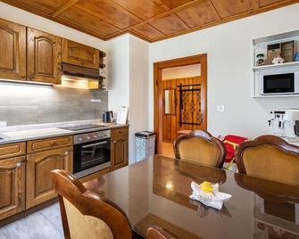 Ela Vital Ferienwohnung - Sankt Blasien - Kitchen