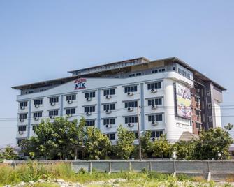 Ntk Residence Hotel - Chonburi - Edificio