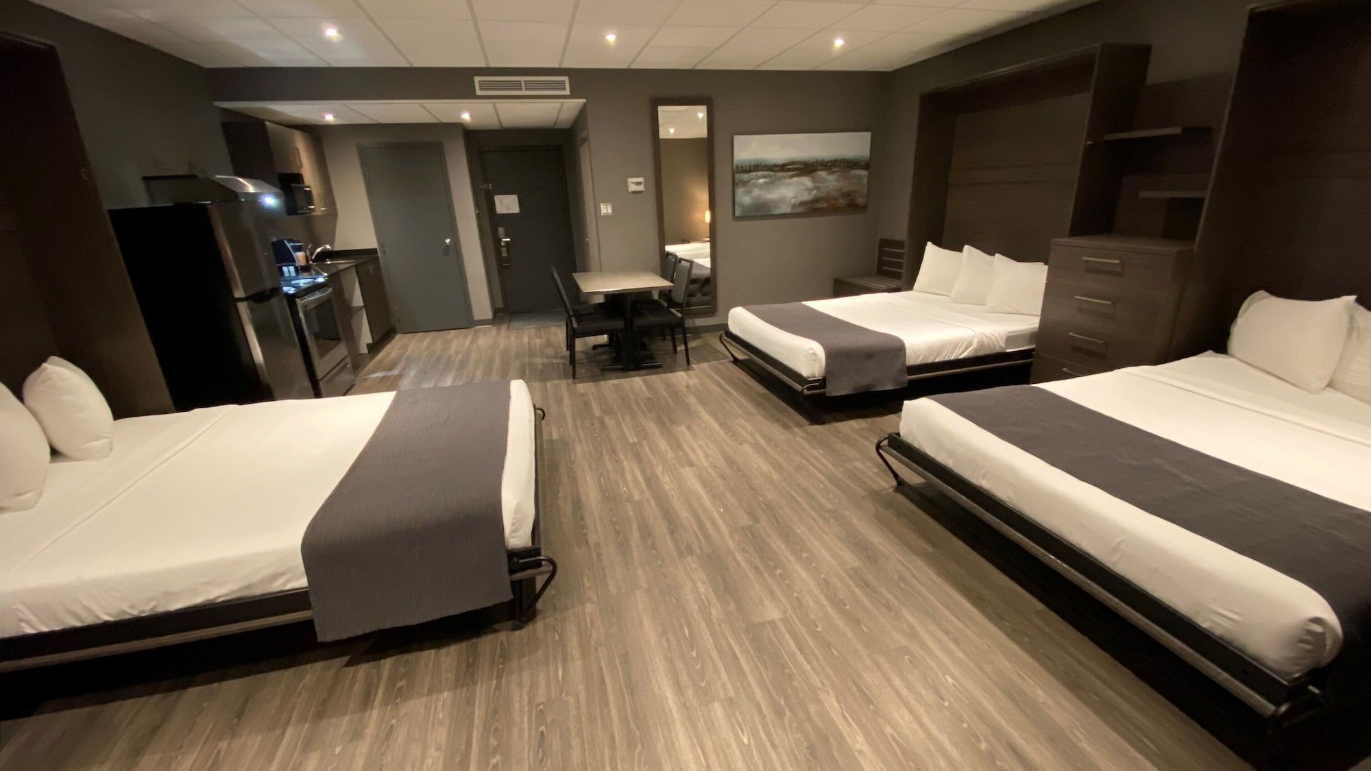 Hotel & Suites Le Dauphin Drummondville - Drummondville