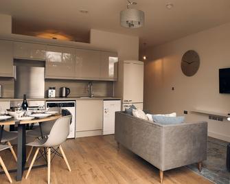 Herongate Apartments - Hungerford - Kitchen