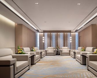 Crowne Plaza Jinan Runhua By IHG - Jinan - Lounge