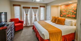 Grand Crowne Resort - Branson - Bedroom