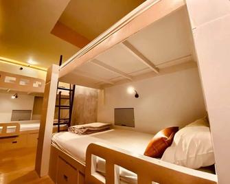 The Hive Hatyai Hostel - Hat Yai - Camera da letto
