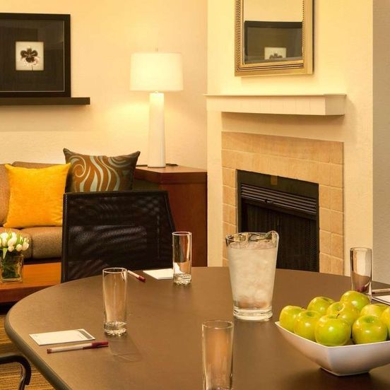 Bedroom view of Tysons Corner Suites, A Baymont by Wyndham