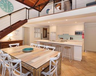 Dunsborough Beach Cottages - Dunsborough
