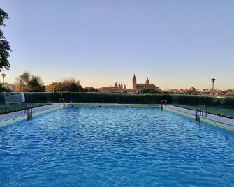 Parador de Salamanca - Salamanca - Pool