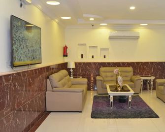 Fakhamet Al Taif 1 Hotel Apartments - Taif - Lobby