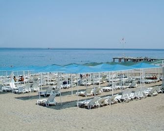 Uk Hotel Kiris - Antalya - Beach