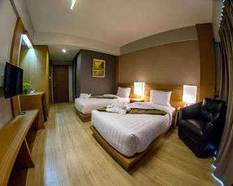 Buritel Hotel - Buri Ram - Bedroom