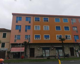 Eco del Mare - Pietra Ligure - Budova