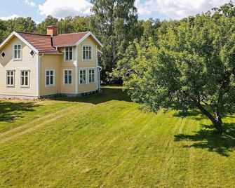 4 Star Holiday Home in Nykvarn - Nykvarn - Byggnad