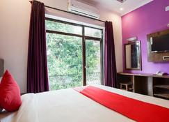 Hotel Paramod Palace - Khajuraho - Schlafzimmer
