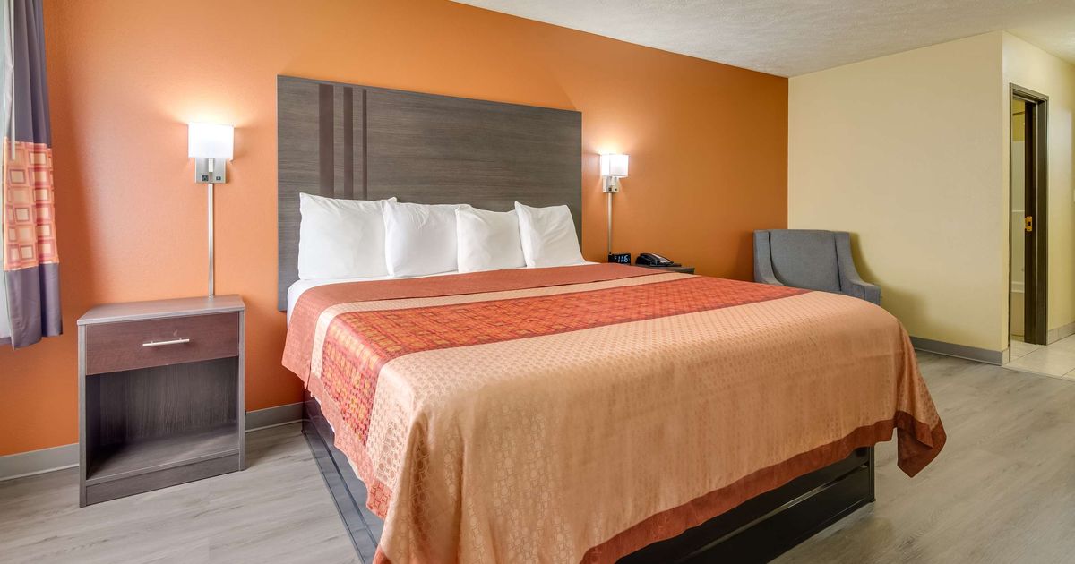 Americas Best Value Inn & Suites Independence Va from $70. Independence ...
