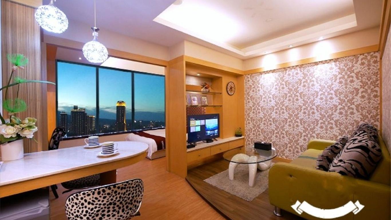 85 Cape Suites