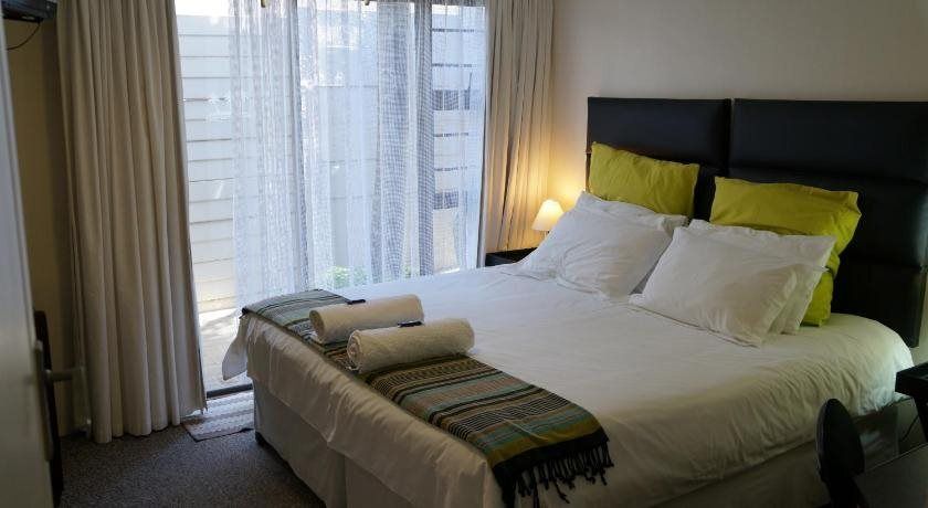 Kennington Palms B&B/Self Catering - איסט לונדון - חדר שינה