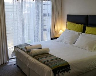 Kennington Palms B&B/Self Catering - איסט לונדון - חדר שינה