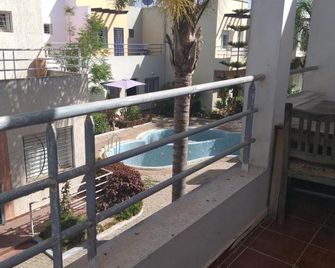 Bel appartement meublé B 16 - El Jadida - Balkon