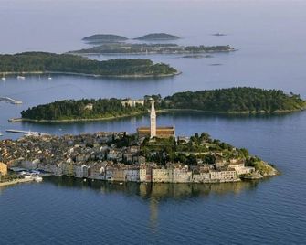 Apartments Suki - Rovinj - Widok na zewnątrz