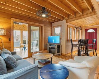 Quarry Village Compound - Spruce Head - Sala de estar