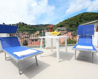 Hotel Souvenir - Monterosso al Mare - Balcón