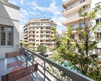 White Lotus by halu! Apartments - Salónica - Balcón