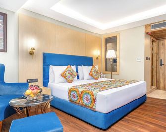 Hotel Central Park - Srinagar - Slaapkamer