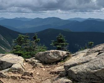 Mountain House with Beautiful Views Sugar Hill/Franconia, NH - Sugar Hill