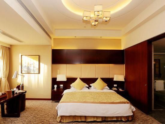 Nanjing Zhongshan Hotel - נאנז'ינג - חדר שינה