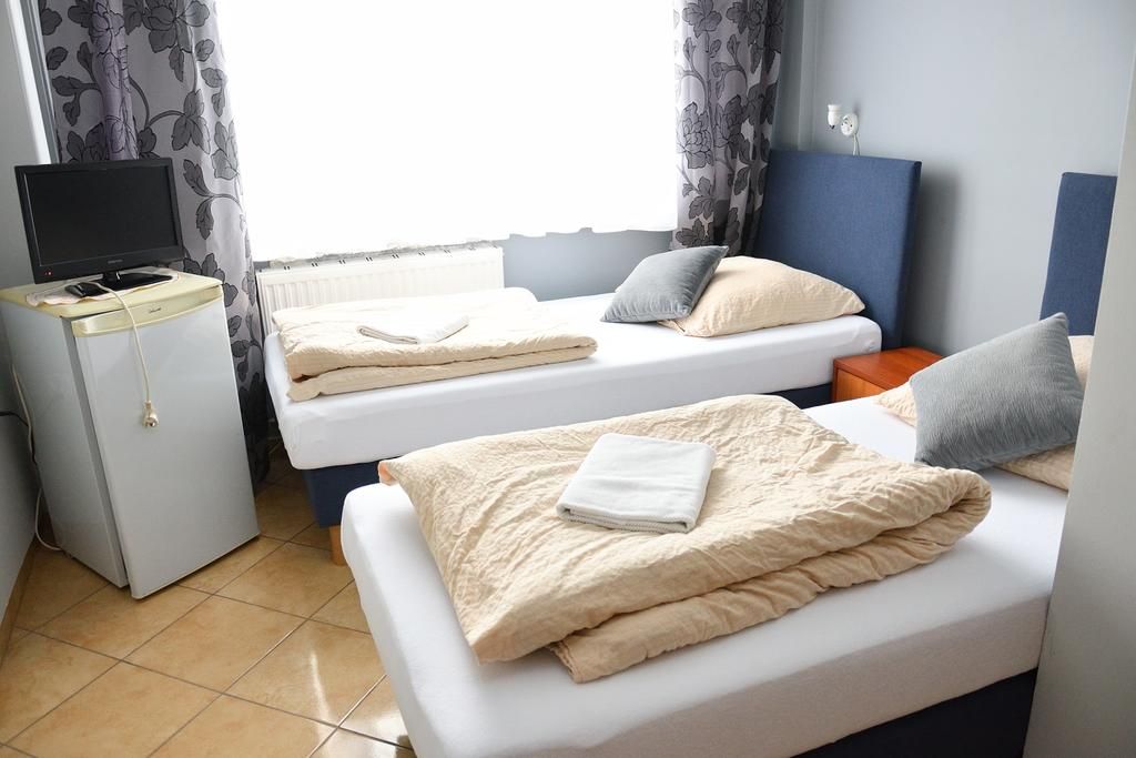 Hotel Elda 2 thumbnail 3