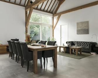 Hoevehotel 'Hof Christina' - Vrouwenpolder - Dining room