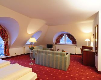 Hotel Villa Gropius - טימנדורפר שטראנד