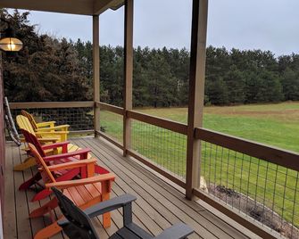 Country Orchard House - Stillwater - Varanda