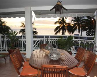 Apartment Feet In Water - Le Carbet - Balcon