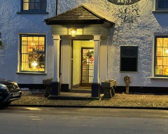 Thorverton Arms - Thorverton - Budova