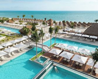 Excellence Coral Playa Mujeres - Punta Sam - Uima-allas