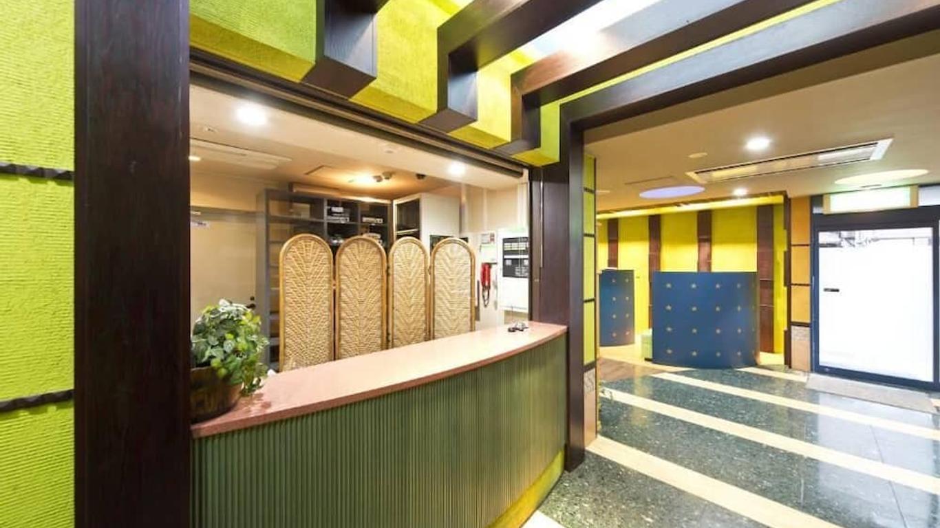 إنترناشونال هوتل كابوكيتشو