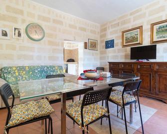 Villa Maria - Castellaneta - Comedor