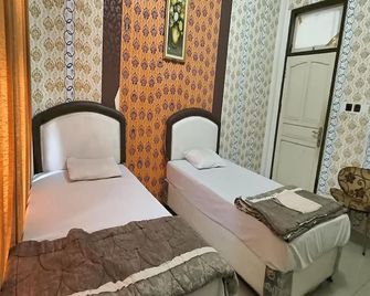 Hotel O Pondok Bintang - Bekasi