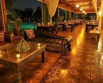 Masseria & Spa LuciaGiovanni - לצ'ה - מסעדה