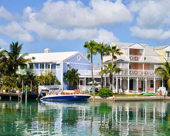 Sandyport Beach Resort - Nasáu - Edificio