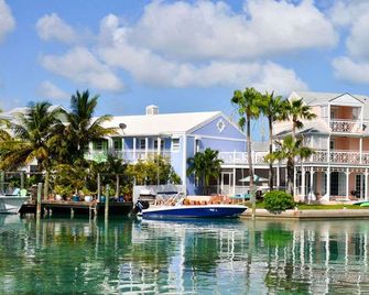 Sandyport Beach Resort - Nassau - Byggnad