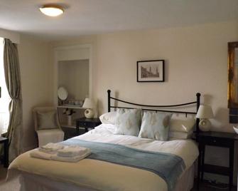 The Bruce Inn - Cupar - Bedroom