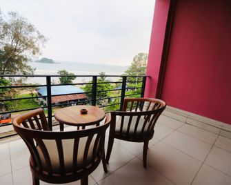 Dazzle Bay By Twenty Two - Weligama - Balcony