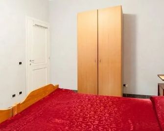 Mons Aureus Resort - Roma - Pasillo