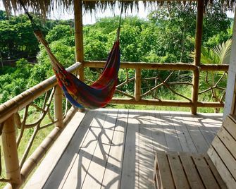 Muyuyo Soul Pachamama - Manglaralto - Balcony