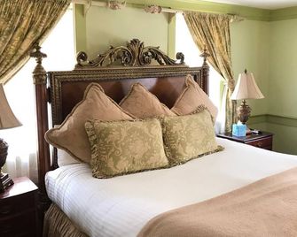 Admiral Farragut Inn - ניופורט - חדר שינה