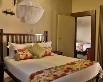 Thebe River Safaris - Kasane