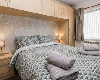 Time and Tide - Carnforth - Bedroom