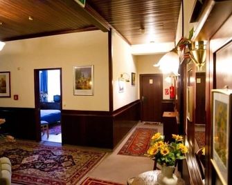 Hotel-Pension Bleckmann - Vienna - Tiền sảnh