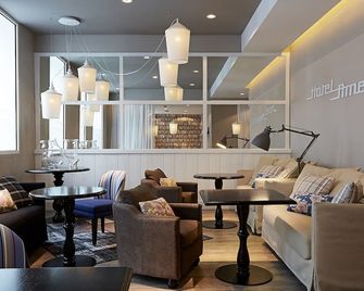 Hotel America - קאן - טרקלין